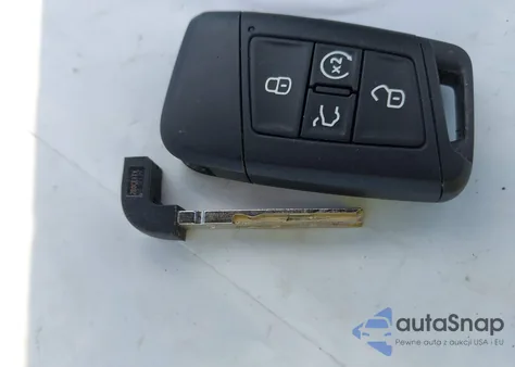 2019 Volkswagen Tiguan 2.0T Se/2.0T Sel/2.0T Sel R-Line/2.0T Sel R-Line Black z USA, uszkodzony, nr VIN 3VV2B7AX3KM074148